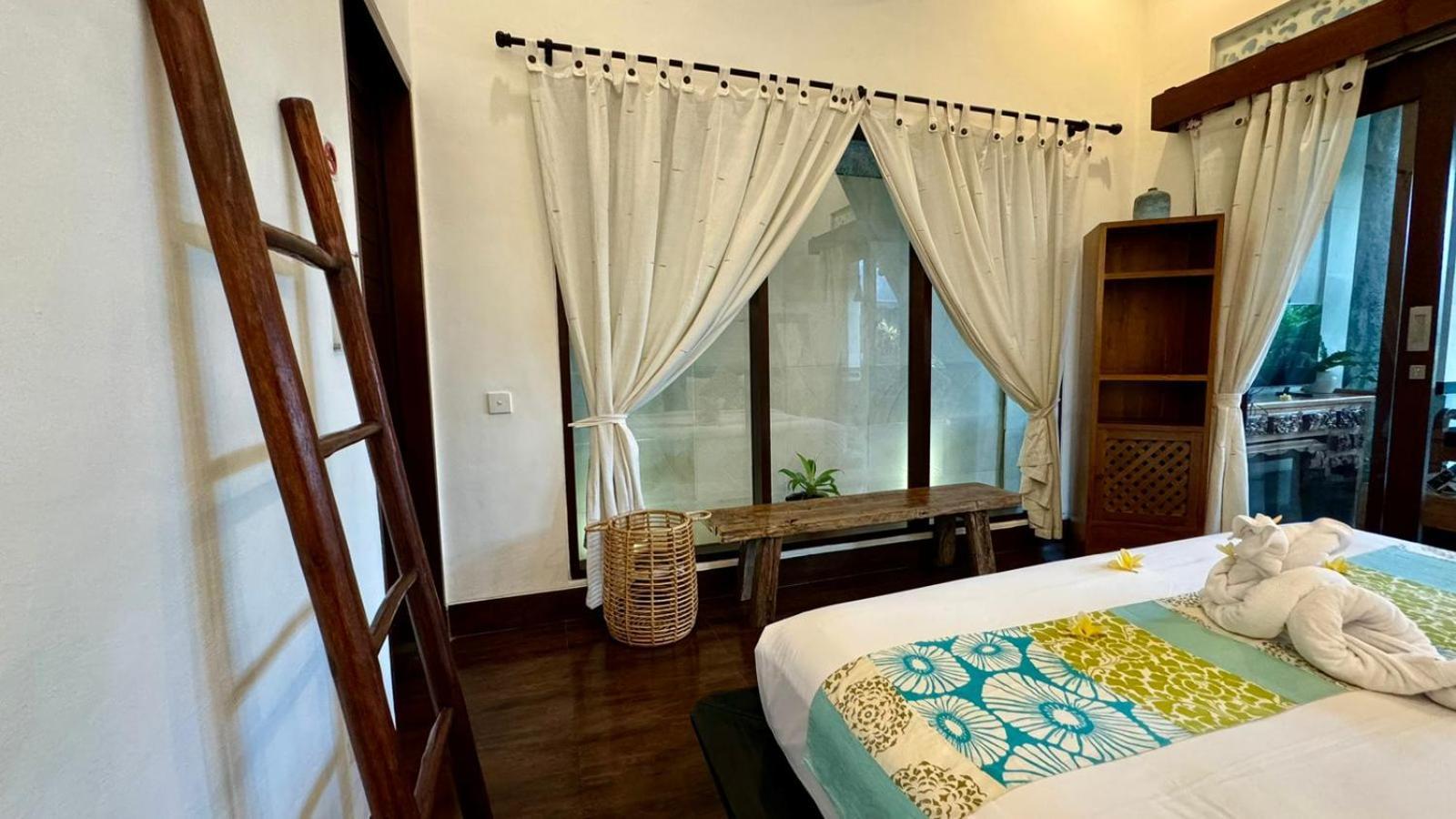 Casa Pinarak 1 I 3Br Private Villa Near Seminyak Exterior photo